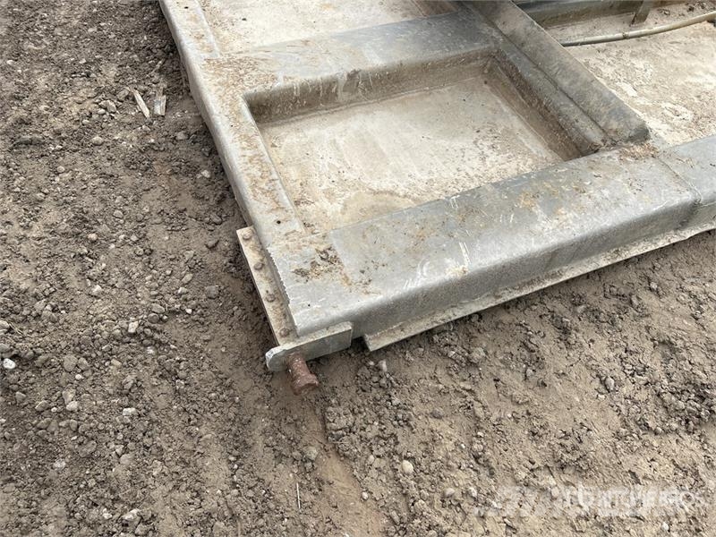 Tailgate, Fender - Fits Truck Transport – ostalo
