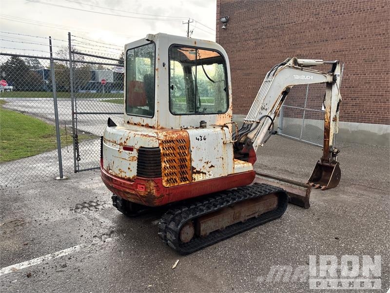 Takeuchi TB135 Minigravemaskiner