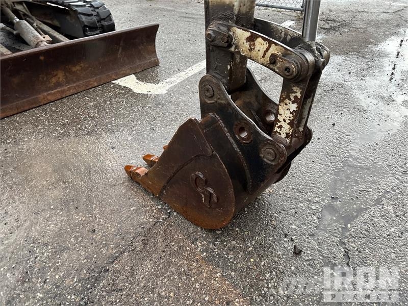 Takeuchi TB135 Minigravemaskiner