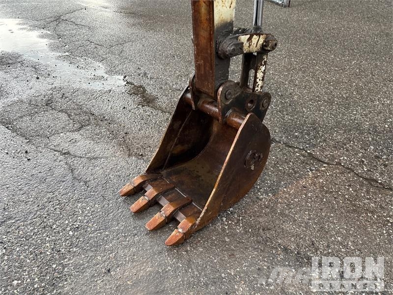 Takeuchi TB135 Minigravemaskiner