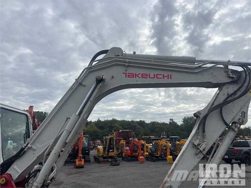 Takeuchi TB290C Tracked Excavator Lánctalpas kotrók