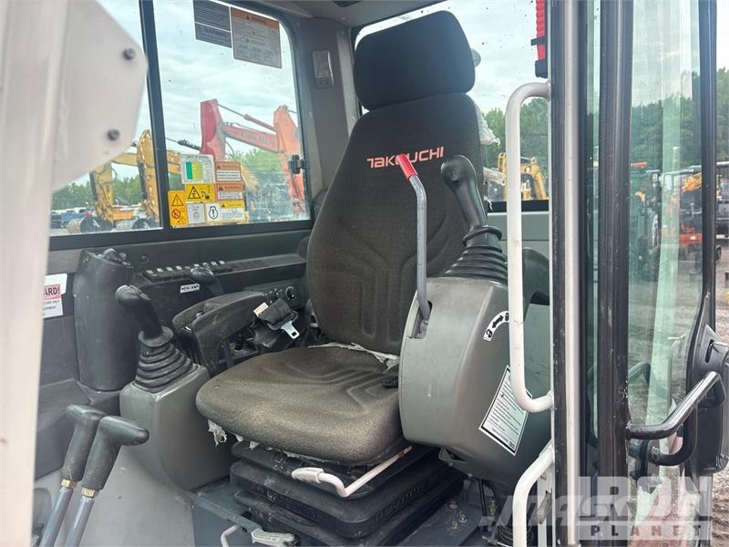 Takeuchi TB290C Tracked Excavator Lánctalpas kotrók