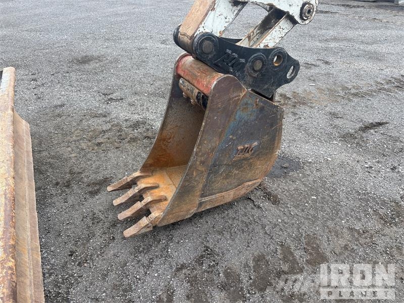 Takeuchi TB290C Tracked Excavator Lánctalpas kotrók