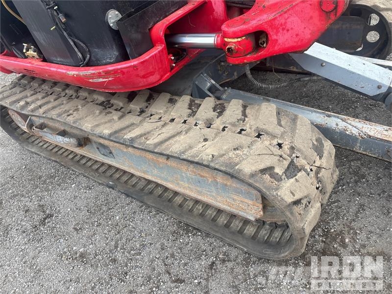 Takeuchi TB290C Tracked Excavator Lánctalpas kotrók
