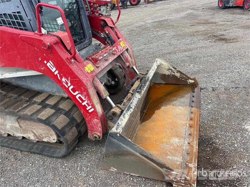 Takeuchi TL12R2-CR Compact Track Loader Kompaktlastere