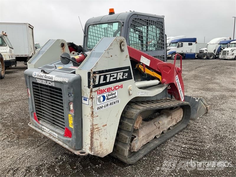 Takeuchi TL12R2-CR Compact Track Loader لوادر انزلاقية التوجيه