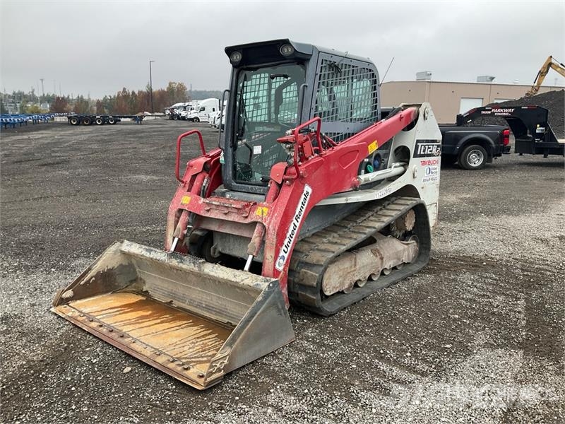 Takeuchi TL12R2-CR Compact Track Loader لوادر انزلاقية التوجيه
