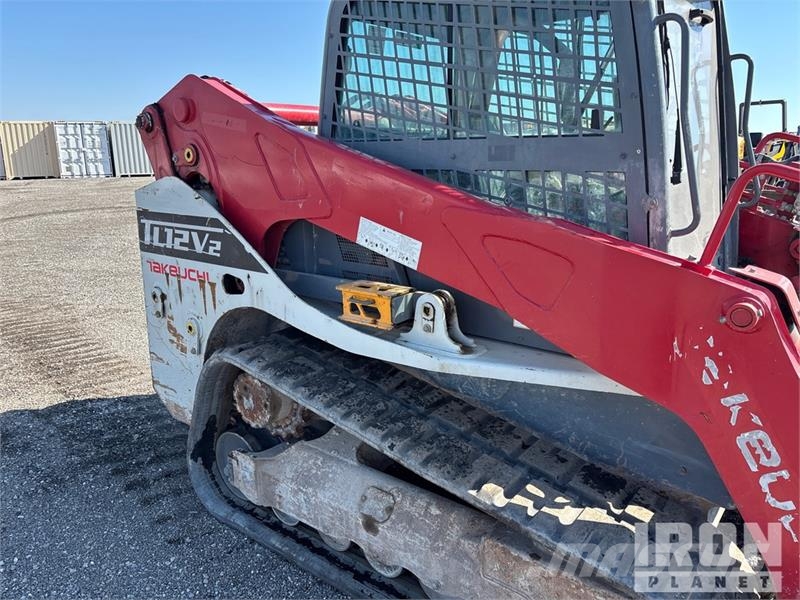 Takeuchi TL12V2-CR Compact Track Loader Skid steer loaders