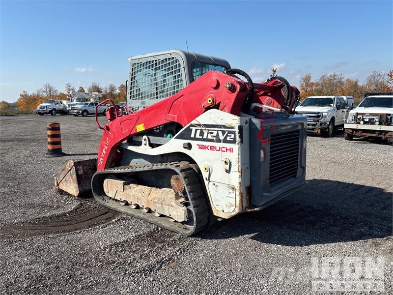 Takeuchi TL12V2-CR Compact Track Loader Skid steer loaders