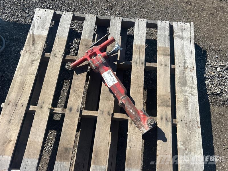  Tamco TPB40 Pneumatic Demolition Breaker Rahljalniki