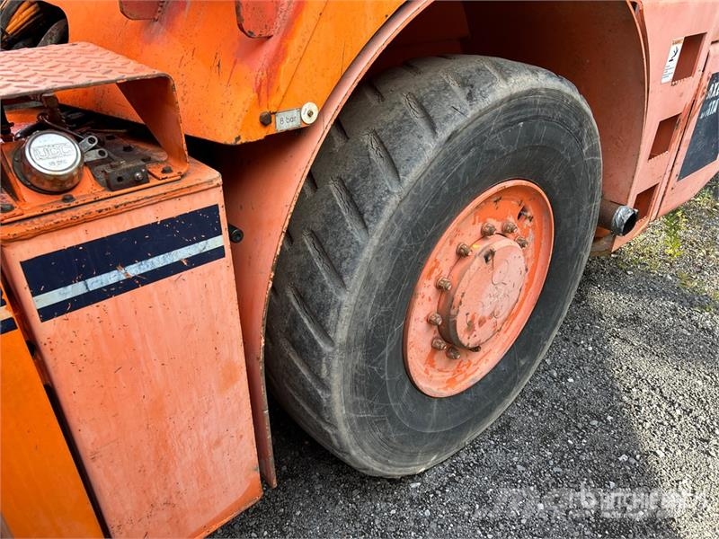 Tamrock Axera T12-315 with SANDVIK UMBRELLA sytem Directio Horisontal borerigg utstyr