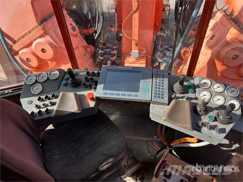 Tamrock Axera T12-315 with SANDVIK UMBRELLA sytem Directio Horisontal borerigg utstyr