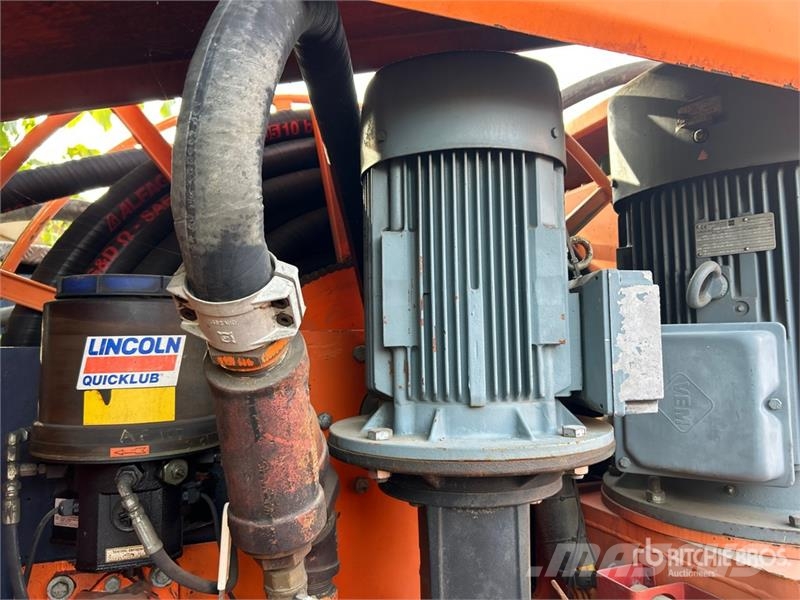 Tamrock Axera T12-315 with SANDVIK UMBRELLA sytem Directio Horisontal borerigg utstyr