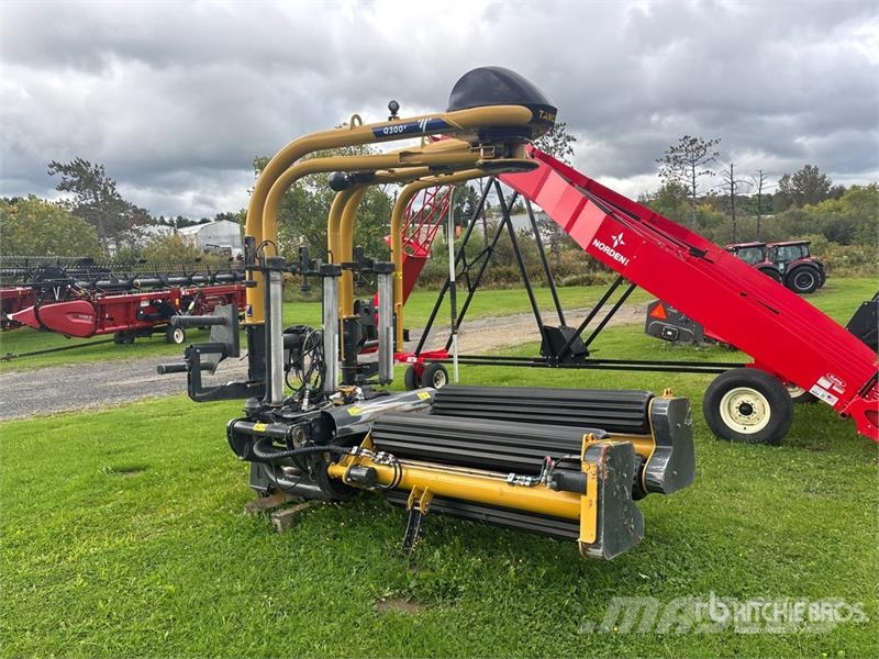 Tanco Q300V Bale Wrapper ラッピングマシーン