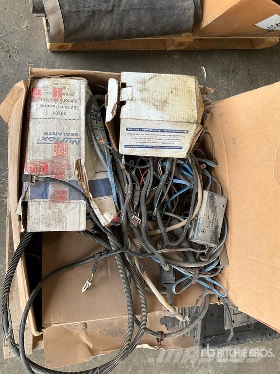 Tarps, Quantity Of Electrical Cables, Mud-flaps Other components