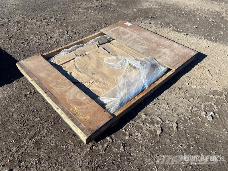  Telehandler Glass-Door - Fits Merlo مكونات أخرى