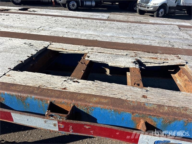 Temisko 28 ft Tri/A B-Train Lead Flatbed Trailer Прицепы-платформы/боковая разгрузка