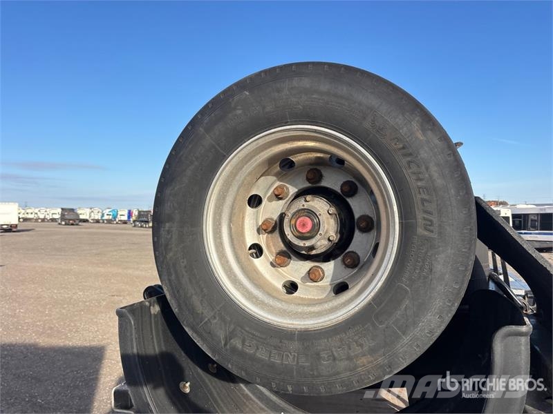 Temisko LE-T2W-48 T/A 48 ft Extendable Removable G Low loaders