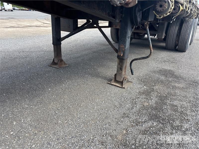 Temisko Super 30 ft T/A Flatbed Trailer Pritschenanhänger