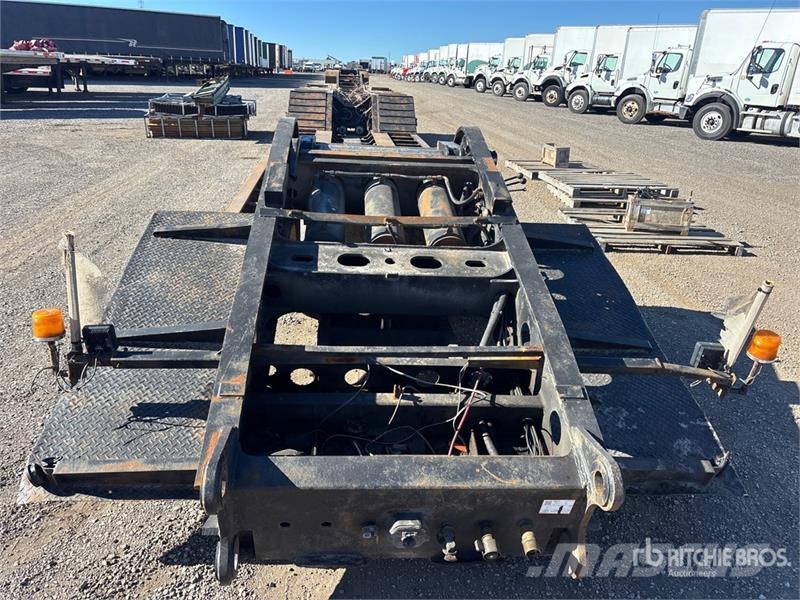 Temisko Tri/A Removable Gooseneck Lowboy Trailer Mažų aukščių krautuvai