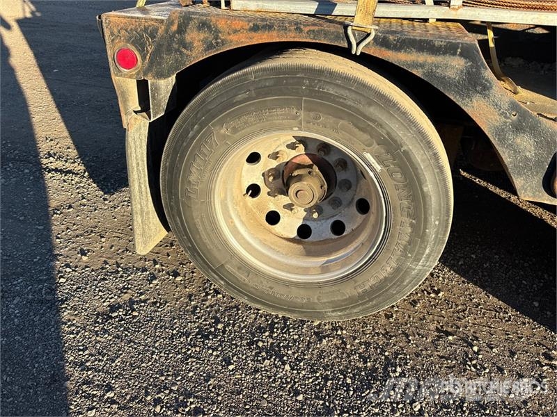 Temisko Tri/A Removable Gooseneck Lowboy Trailer Maskinhenger
