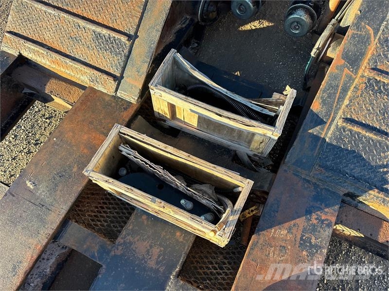 Temisko Tri/A Removable Gooseneck Lowboy Trailer Maskinhenger
