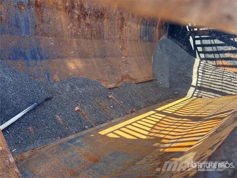 Tenco 14 ft Salt Spreader Posipači soli i peska
