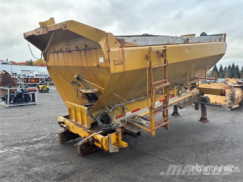 Tenco 14 ft Salt Spreader Hiekan- ja suolanlevittimet