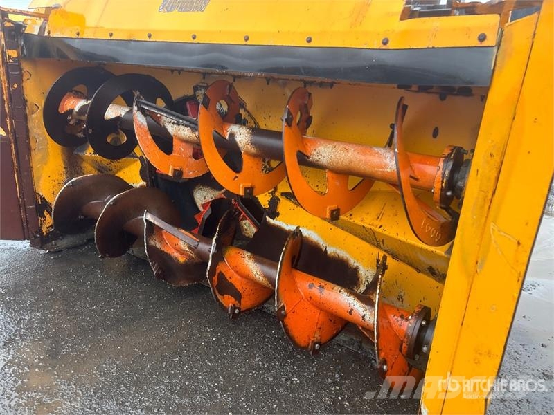  Tenco 9 ft Snow Blower Lumilingot