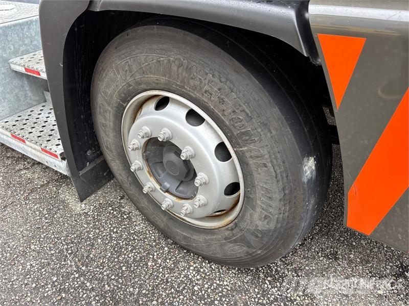 Terberg Benschop YJ223 4x2 Spotter Truck Terminalivedukid