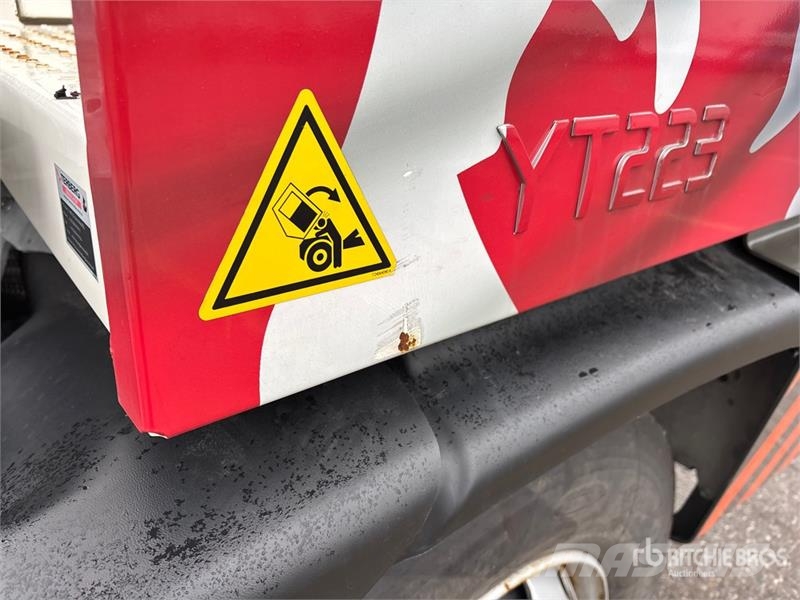 Terberg Benschop YJ223 4x2 Spotter Truck Terminalivedukid
