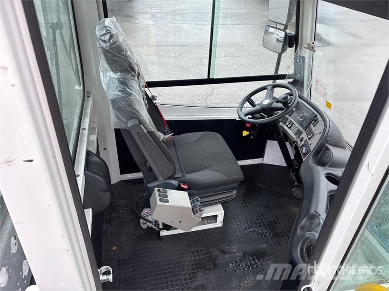 Terberg Benschop YJ223 4x2 Spotter Truck Terminalivedukid