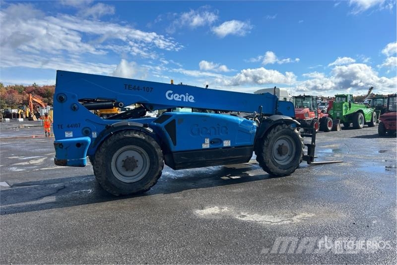 Terex GTH844 Teleskopski viličarji