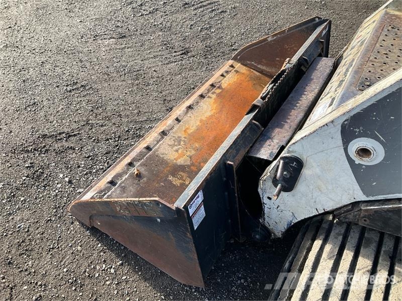 Terex PT80 High Flow Compact Track Loader Kompaktrakodók