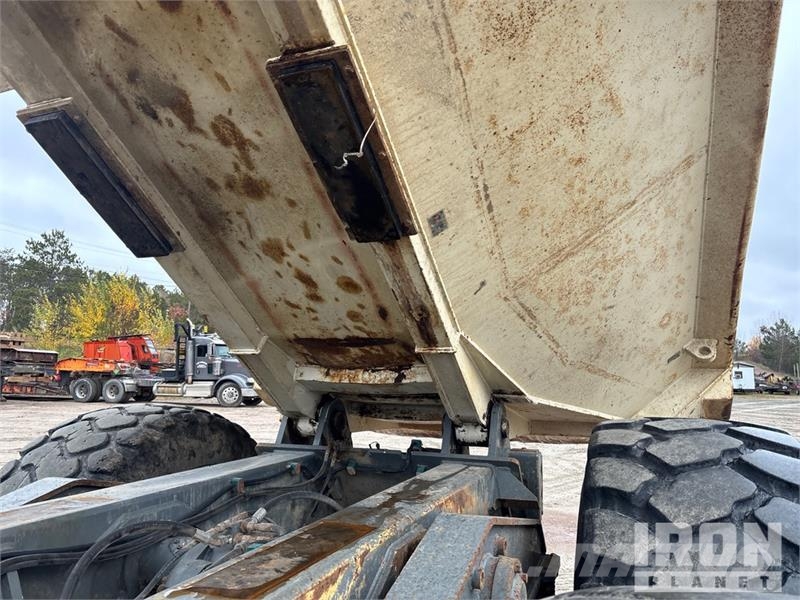 Terex TA27 Dumper - Knickgelenk