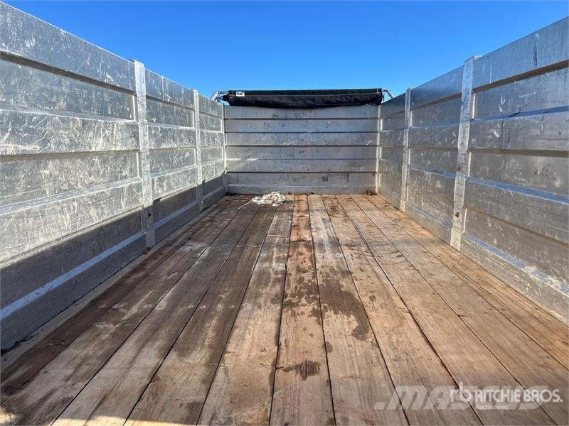 TeroConcept 16 ft T/A Dump Utility Trailer Bañeras