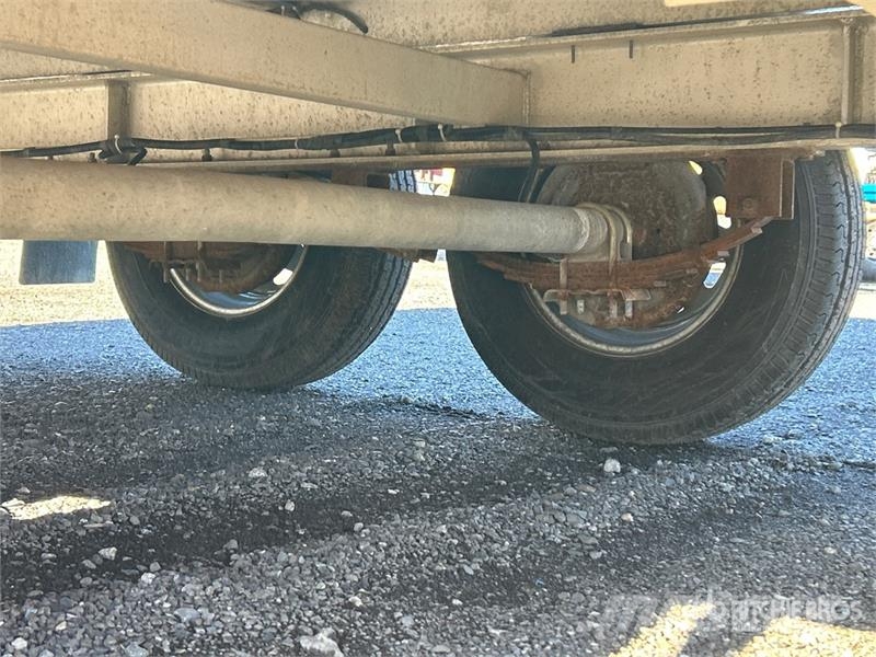 TeroConcept 16 ft T/A Dump Utility Trailer Bañeras