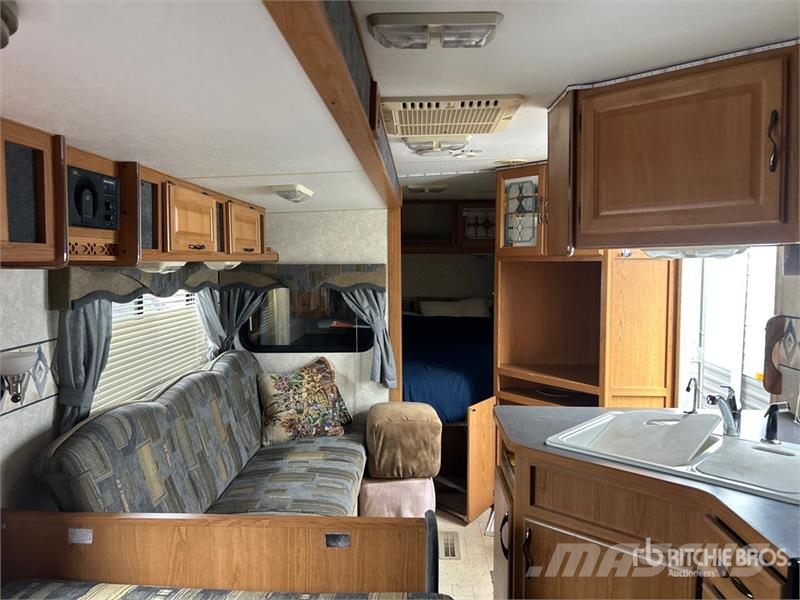  Terry 270FQ 25 ft T/A Travel Trailer Andre hengere