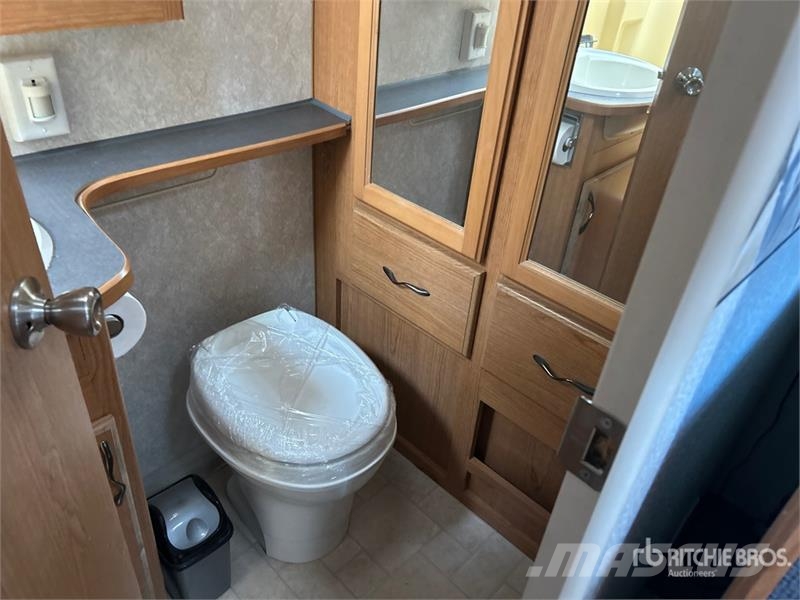  Terry 270FQ 25 ft T/A Travel Trailer Andre hengere