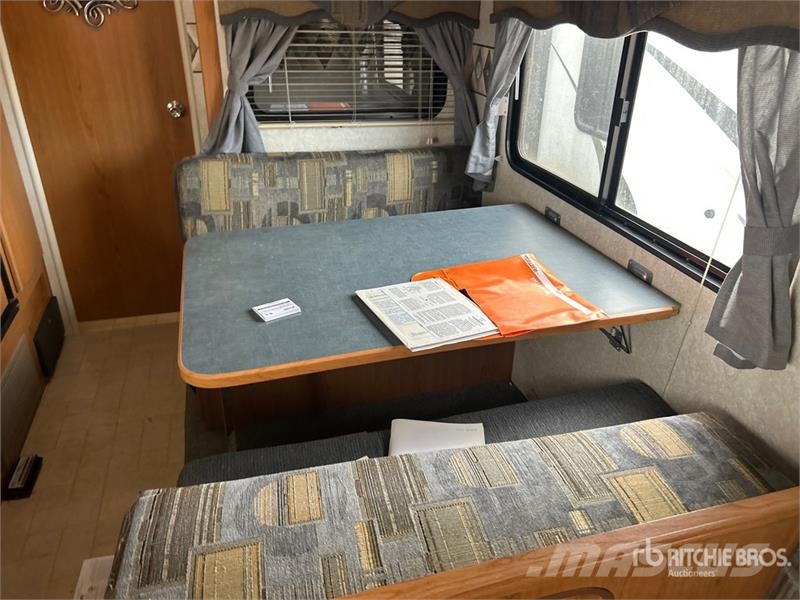  Terry 270FQ 25 ft T/A Travel Trailer Andre hengere