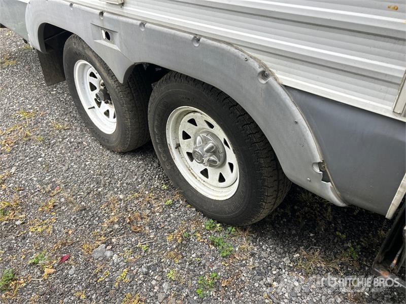  Terry 270FQ 25 ft T/A Travel Trailer Andre hengere