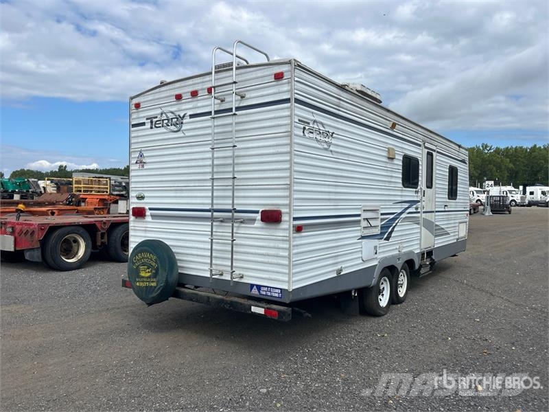  Terry 270FQ 25 ft T/A Travel Trailer Andre hengere