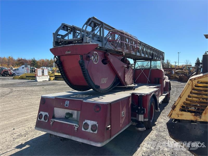  Thibault Custom 4x2 Ladder Fire Truck Fire trucks