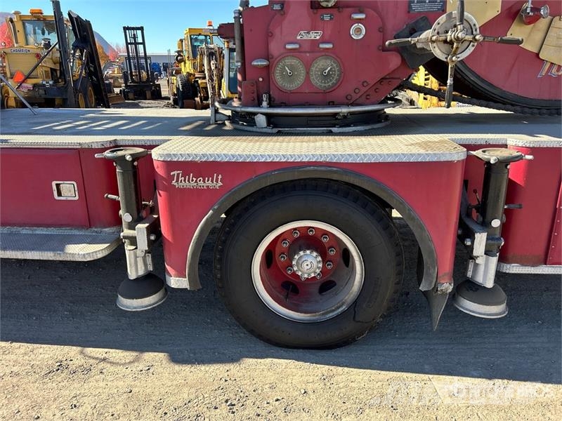  Thibault Custom 4x2 Ladder Fire Truck Fire trucks