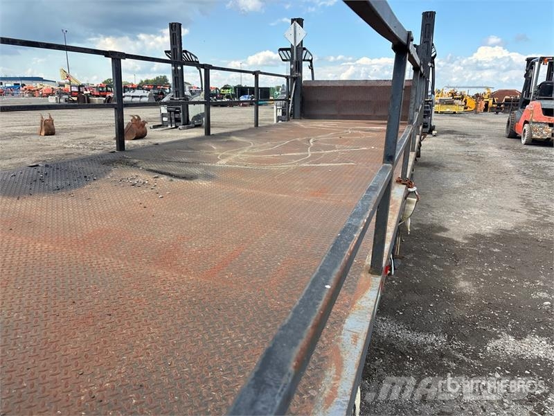  Thieman 28 ft Truck Flatbed Body Фургони
