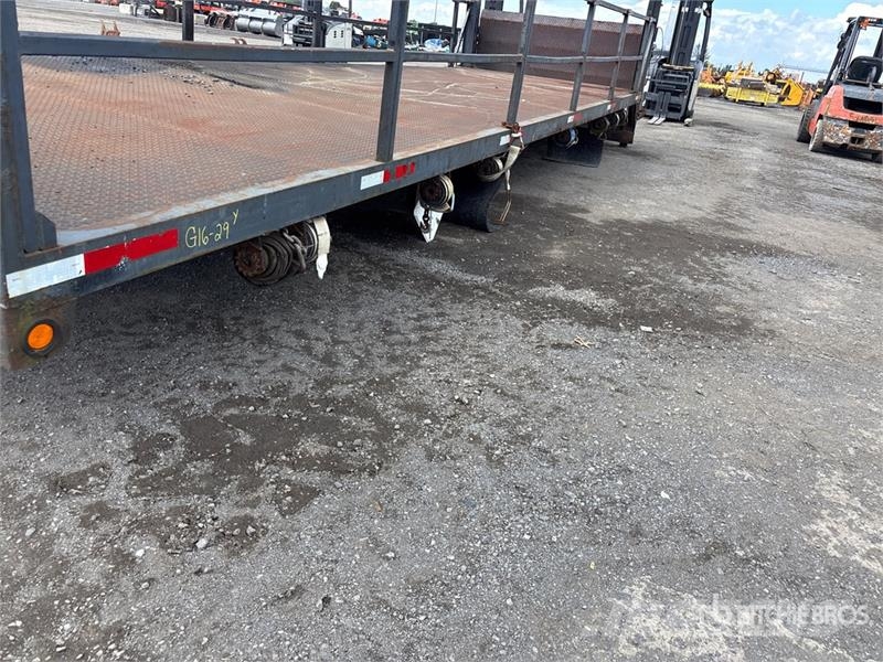  Thieman 28 ft Truck Flatbed Body Фургони

