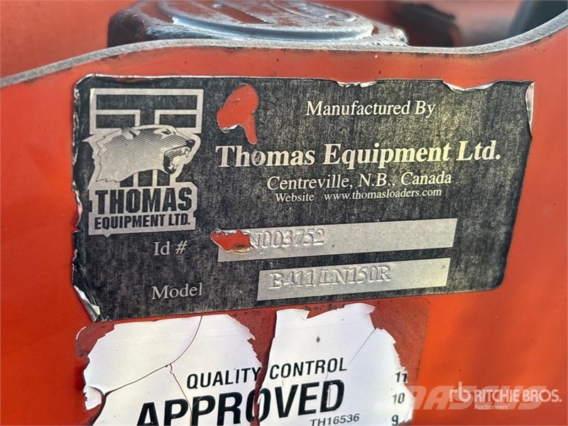 Thomas 153 Minicargadoras
