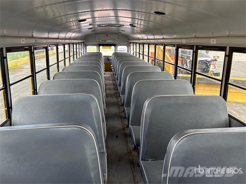 Thomas MVP EF 4x2 72-Seat School Bus Mini autobusi