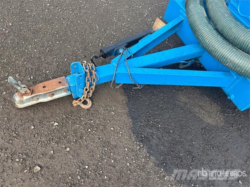 THOMPSON 4HT-255 Off-Road Trailer-Mounted Water Pump مضخات المياه