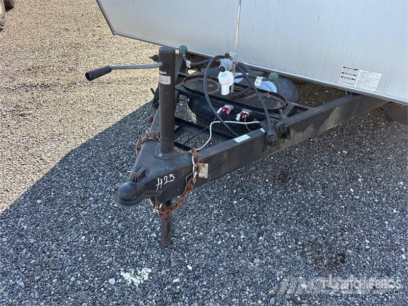 Thor Adirondack 27 ft T/A Travel Trailer Other trailers